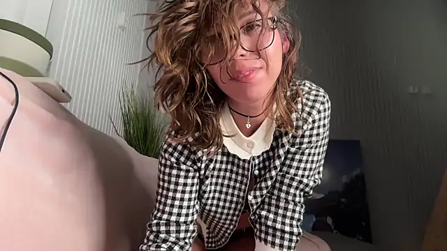 Snapshot of 21sweetSunny chatting on November 28, 8:11 pm 21sweetSunny online show from November 28, 8:11 pm