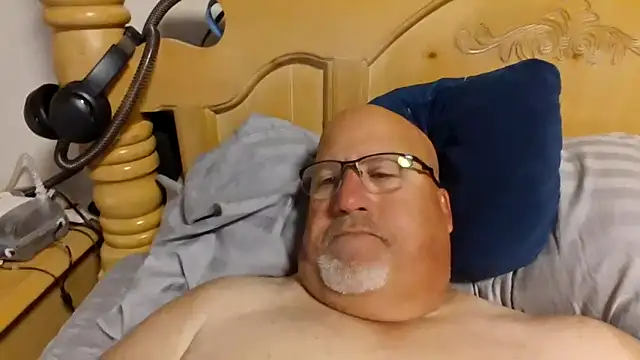 Bigbear0563 online show from June 30, 2:51 pm