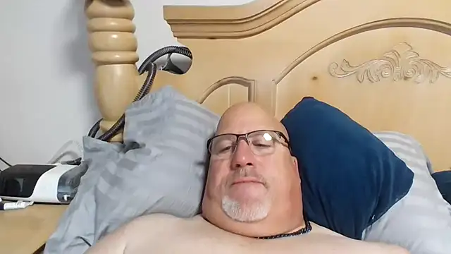Bigbear0563 online show from July 24, 4:05 pm