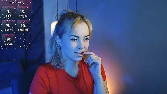 StephanieSweety online show from January 15, 6:44 pm