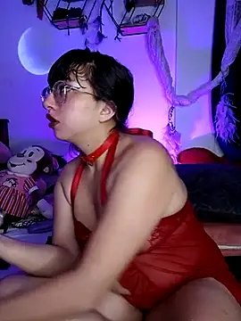 Snapshot of Piafisher1 chatting on February 22, 1:11 am Piafisher1 online show from February 22, 1:11 am