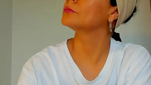 Sami Hotie1 online show from November 10, 9:47 pm