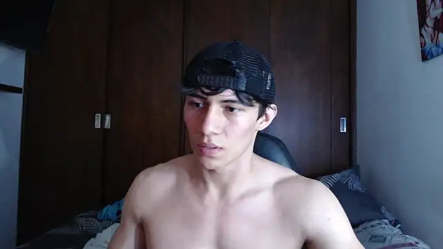 Snapshot of aresholland chatting on December 15, 11:42 pm aresholland online show from December 15, 11:42 pm