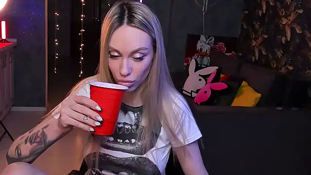 Blckmirrorr online show from January 23, 4:37 pm