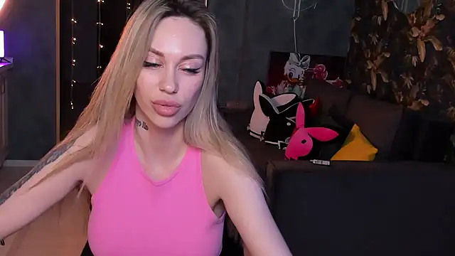 Blckmirrorr online show from February 6, 4:36 pm