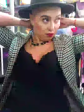 TamySweetness online show from March 7, 2:23 pm