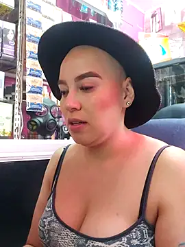 TamySweetness online show from March 9, 4:11 pm