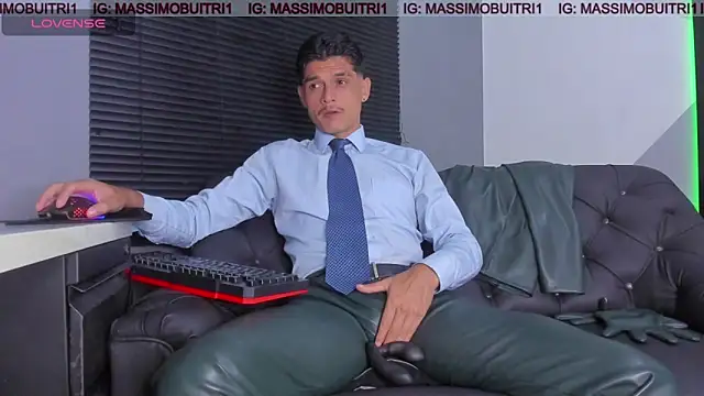 massimo g online show from April 23, 1:51 am