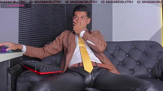 massimo g online show from April 28, 10:59 pm