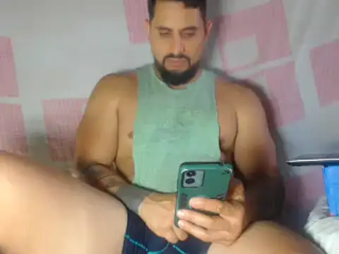 Snapshot of sebasx412 chatting on July 29, 8:29 pm sebasx412 online show from July 29, 8:29 pm
