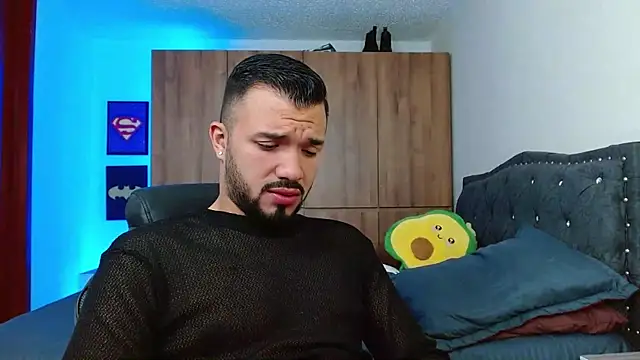 mathew vidal1 online show from November 19, 4:01 am