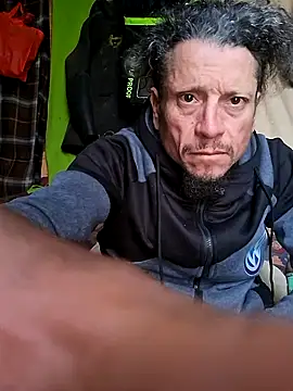 pauloandres online show from October 22, 9:58 pm