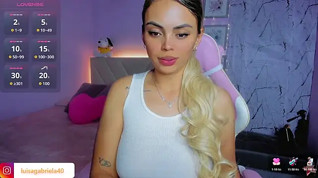 Snapshot of Gabby_prieto chatting on August 10, 1:20 am Gabby prieto online show from August 10, 1:20 am