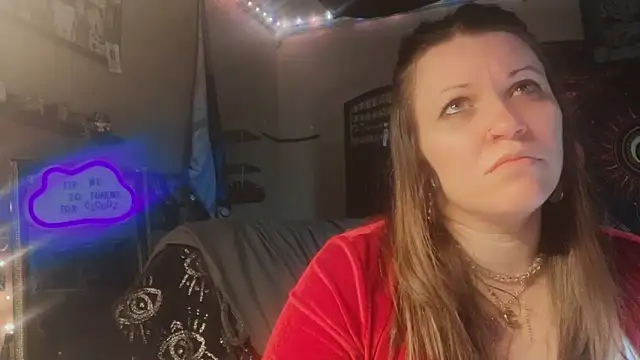 Snapshot of spunlikecottoncandy chatting on November 19, 7:41 am spunlikecottoncandy online show from November 19, 7:41 am