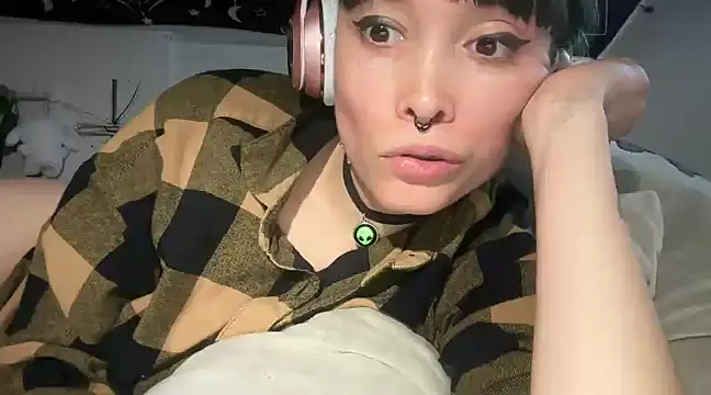 FRRANNKIE online show from March 1, 6:32 pm