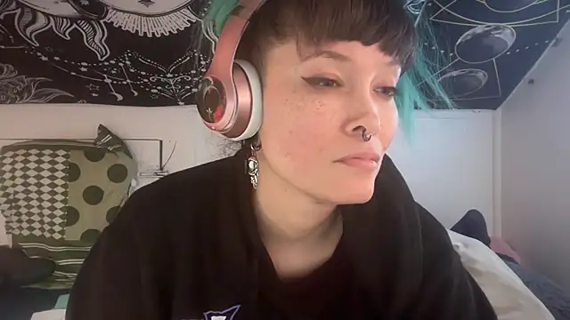 FRRANNKIE online show from March 22, 1:41 pm