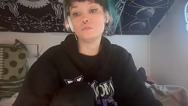 FRRANNKIE online show from March 22, 5:31 pm