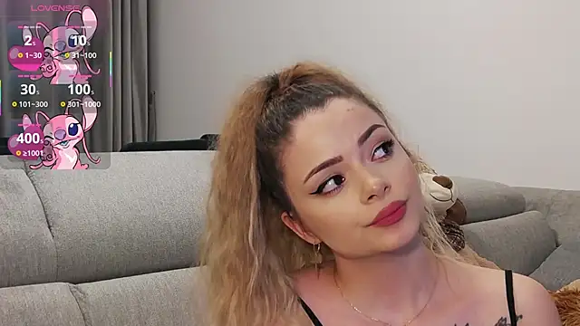 Kailynn Moenn online show from February 21, 1:11 am