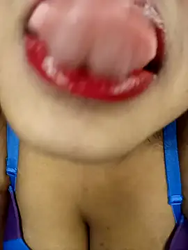 Hotlisa online show from February 19, 4:01 am