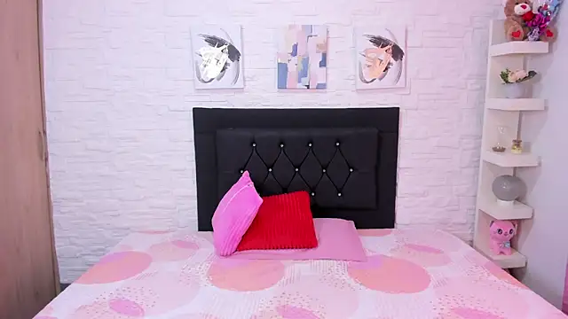 ameliasmith 1 online show from September 25, 10:52 am