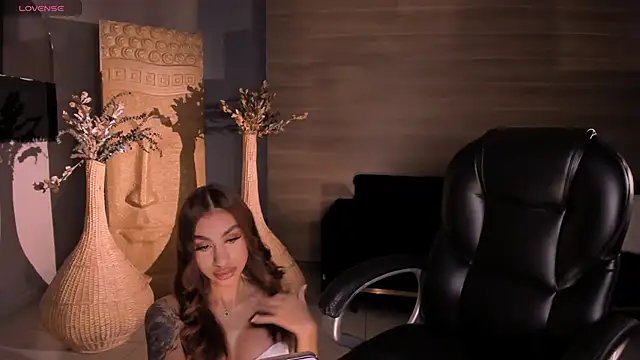 Snapshot of DannaCruz chatting on September 12, 7:14 pm DannaCruz online show from September 12, 7:14 pm