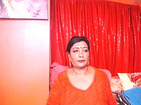 indiansarika65 online show from April 13, 3:56 am