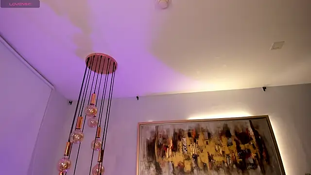 SophiePalmer online show from February 28, 11:00 am