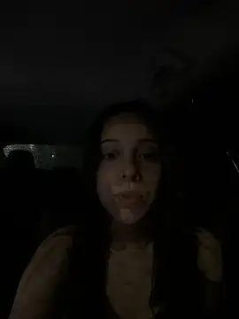 Snapshot of Natur4lBeautyb33 chatting on March 13, 3:00 am Natur4lBeautyb33 online show from March 13, 3:00 am