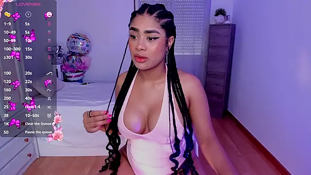 briana walker online show from September 21, 11:01 am