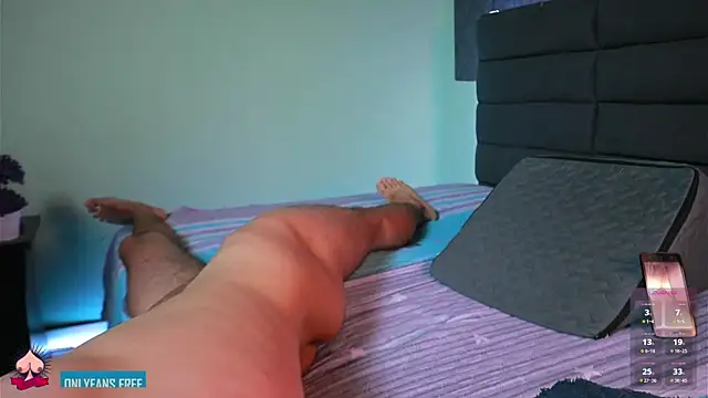 kathieandpovcock1 online show from December 1, 4:29 pm