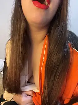 Mayacrayzi online show from January 30, 9:15 am