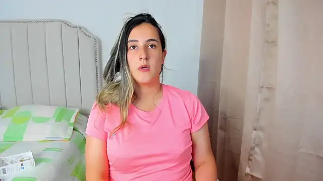 Hanna86 online show from September 25, 6:55 pm