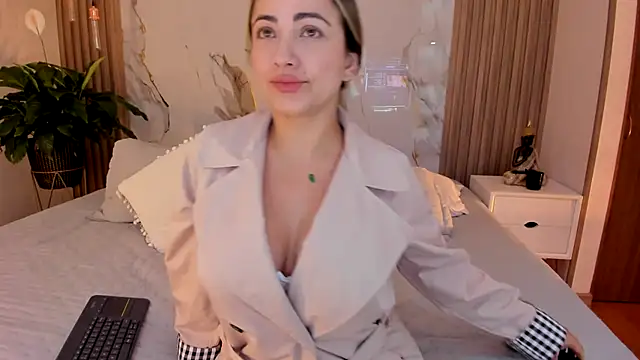 Snapshot of dara__ chatting on January 13, 11:32 pm dara online show from January 13, 11:32 pm