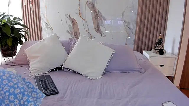 Snapshot of dara__ chatting on March 29, 7:47 pm dara online show from March 29, 7:47 pm