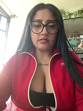 Snapshot of croftsmila chatting on June 14, 9:39 pm croftsmila online show from June 14, 9:39 pm