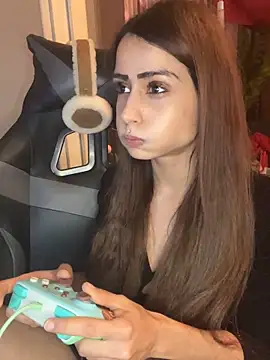 LaPetitechienne1 online show from February 11, 11:44 pm