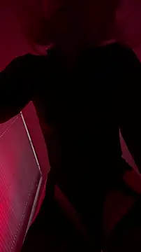 KissMissAngela online show from November 20, 7:30 am