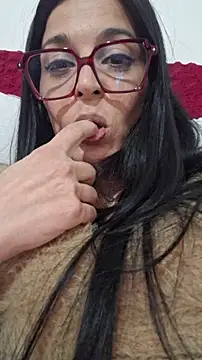 patatinahot87 online show from February 28, 4:30 pm