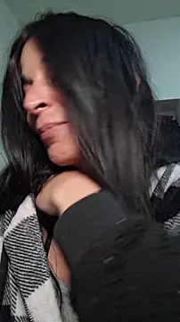patatinahot87 online show from May 2, 4:45 pm