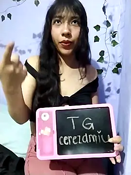 Snapshot of Umaru_uwu chatting on March 18, 8:58 am Umaru uwu online show from March 18, 8:58 am