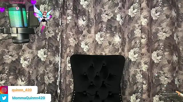 lil momma420 online show from November 4, 8:13 am