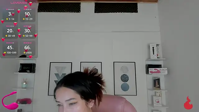 Snapshot of cristal__hot_1 chatting on January 19, 4:01 am cristal hot 1 online show from January 19, 4:01 am