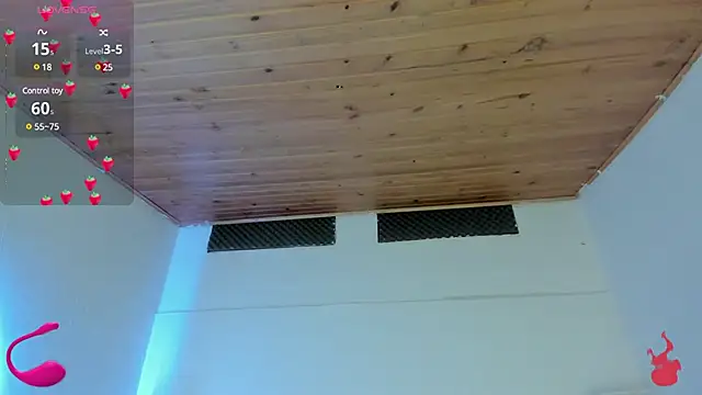 Snapshot of cristal__hot_1 chatting on January 21, 4:10 am cristal hot 1 online show from January 21, 4:10 am