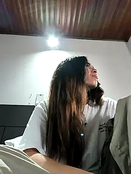 Sam Sara online show from February 25, 9:35 pm