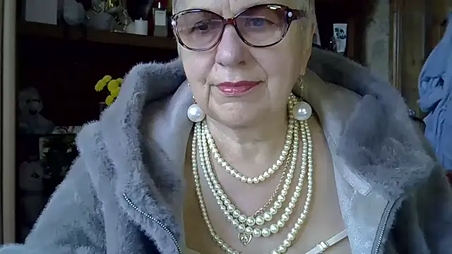 SweetCherry27 online show from October 19, 6:03 am