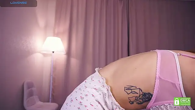 SofyBruno online show from October 5, 6:34 am