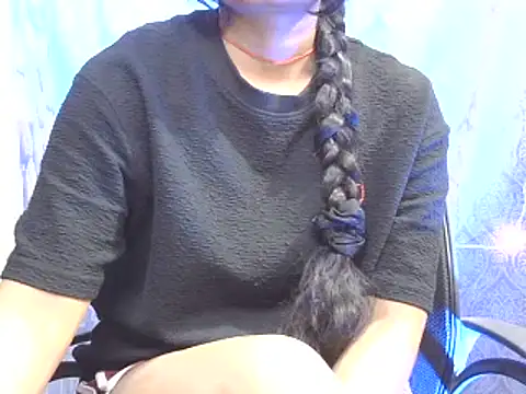 Supriya201 online show from December 28, 1:06 pm