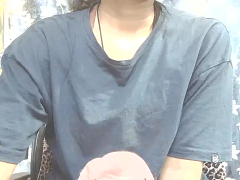 Supriya201 online show from February 28, 2:07 pm