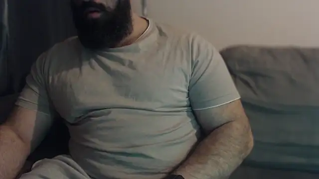 hugemachohandsome online show from March 5, 10:06 pm