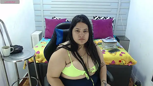 evelin zaens online show from February 6, 3:37 am